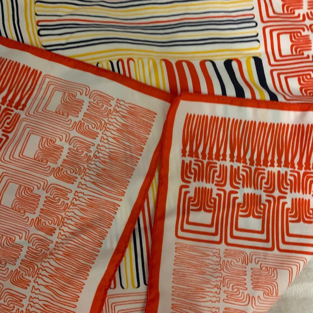 Vintage 60s 70s Made in Italy Mid Century Modern geometric scarf mod stripes an - Picture 9 of 10
